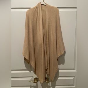 Gold one size fits all cashmere wrap
